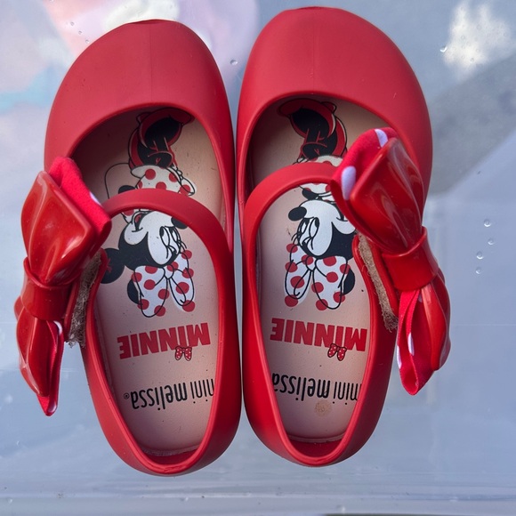 Mini Melissa Kids Minnie Mouse Red Bow Shoes - Picture 1 of 6
